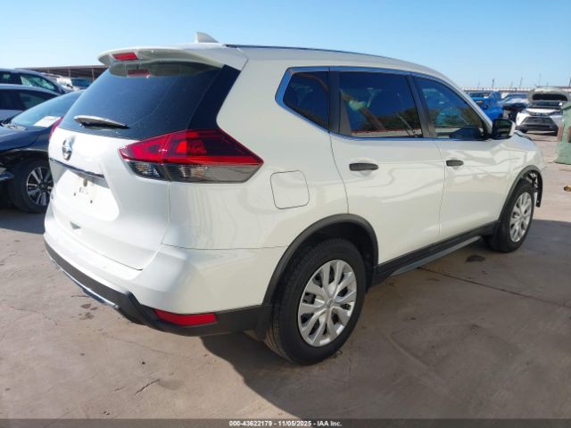 Nissan Rogue S Image 13