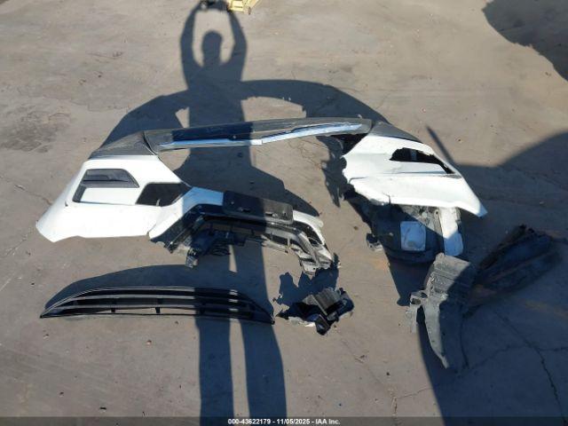 Nissan Rogue S Image 9