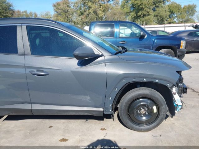 Hyundai TUCSON Sel Image 2