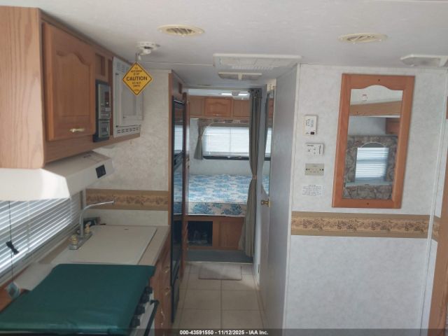 Forest River Flagstaff 26ds Image 14