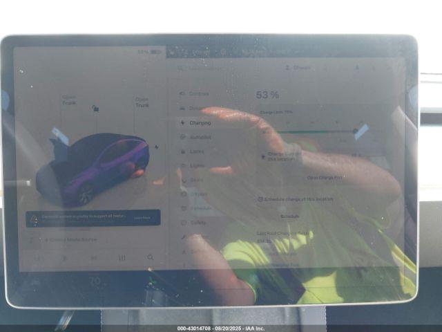 Tesla Model Y Image 4