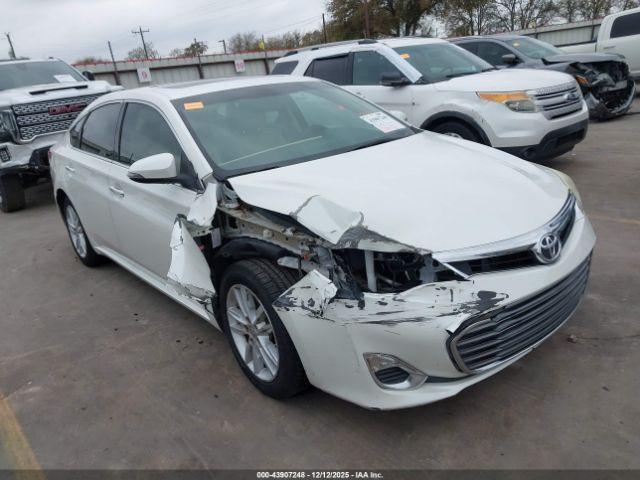 Toyota Avalon Xle Premium Image 6