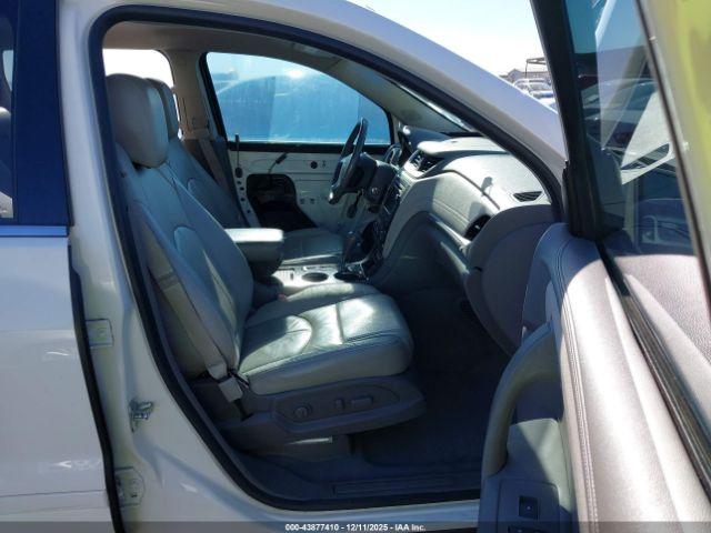 Chevrolet Traverse 2lt Image 2