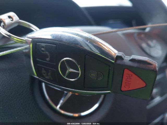 Mercedes-Benz GLK 4matic Image 13