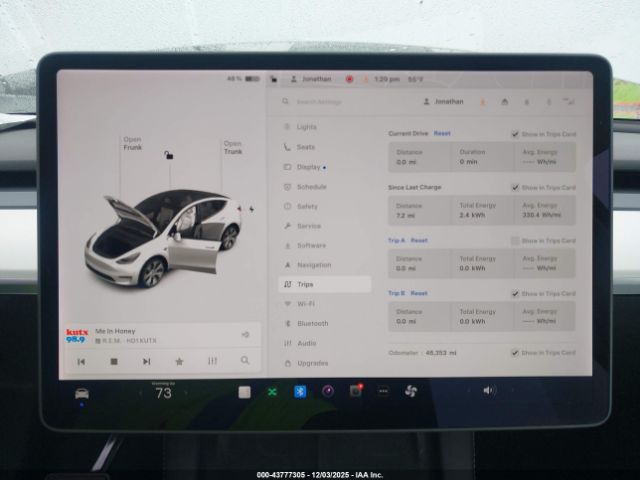 Tesla Model Y Long Range Dual Motor All-wheel Drive Image 17