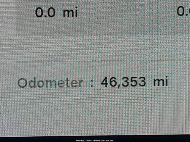 Tesla Model Y Long Range Dual Motor All-wheel Drive Image 3