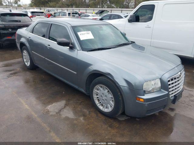  Salvage Chrysler 300