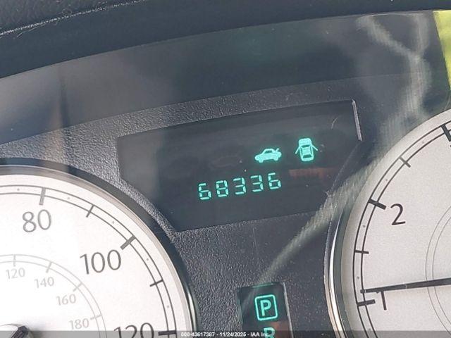 Chrysler 300 Image 13