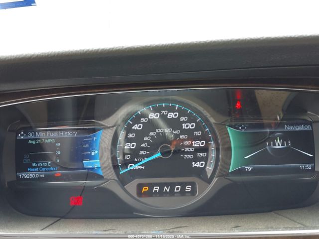 Ford Taurus Limited Image 8