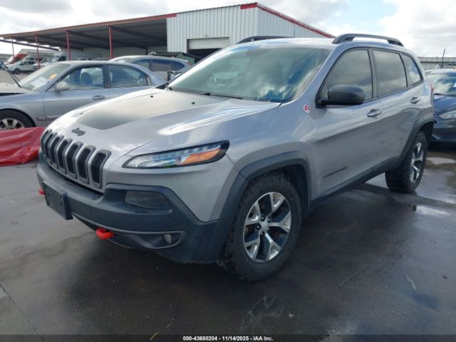 Jeep Cherokee Trailhawk 4x4 Image 15