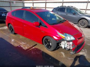  Salvage Toyota Prius