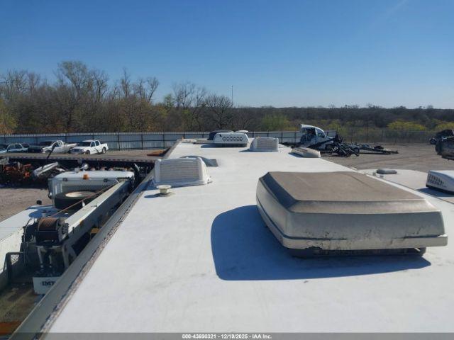 Freightliner Chassis M Line Motor Home Image 8