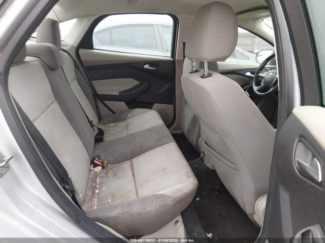 Ford Focus Se Image 7