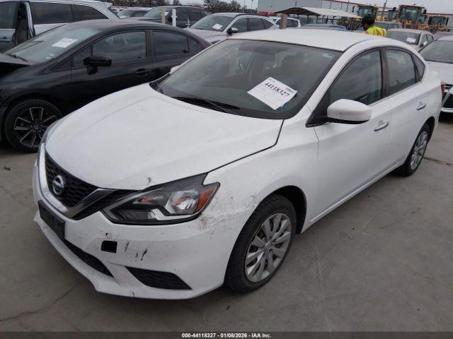 Nissan Sentra S Image 5