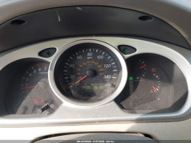 Toyota Highlander V6 Image 11