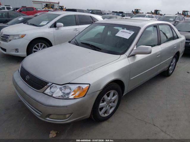 Toyota Avalon Xls Image 11