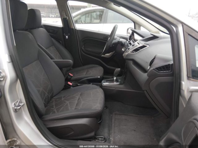 Ford Fiesta Sel Image 9
