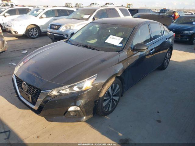 Nissan Altima Sl Fwd Image 19