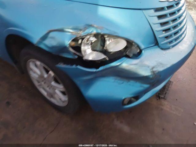 Chrysler PT Cruiser Touring Image 12