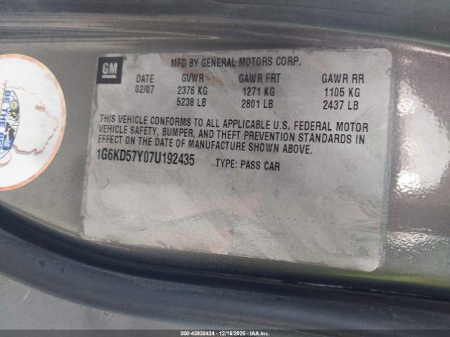 Cadillac DTS Luxury Ii Image 2