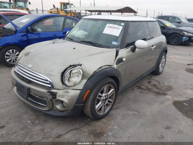 MINI Cooper Image 10