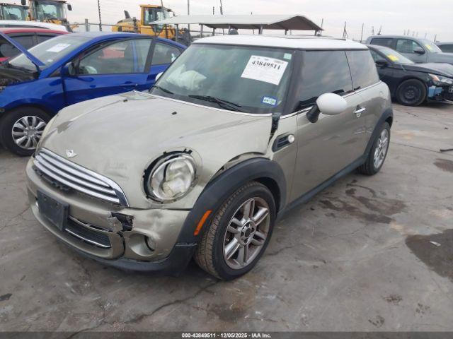 MINI Cooper Image 10