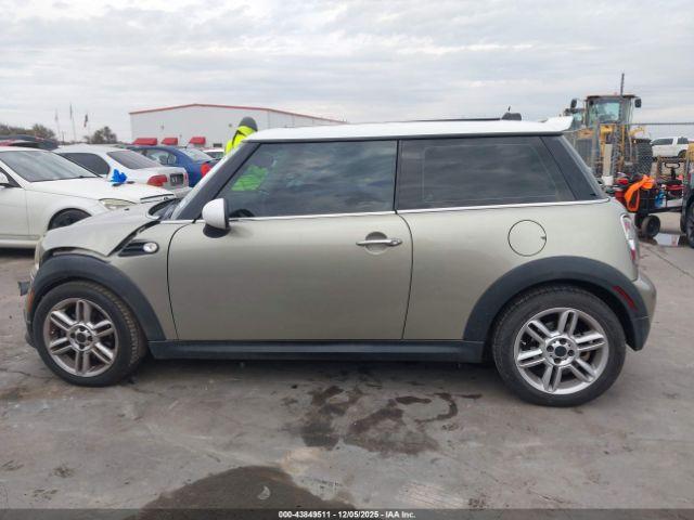 MINI Cooper Image 9