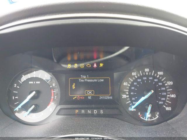 Ford Fusion Se Image 7